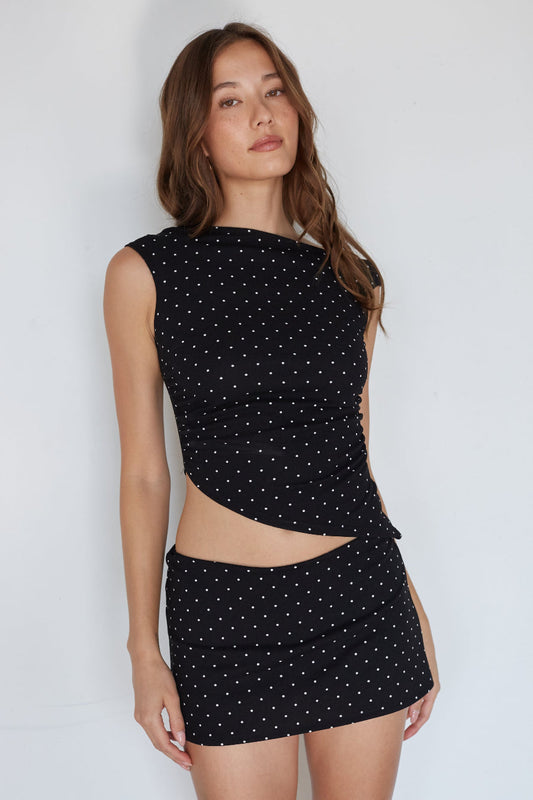 Asymmetrical Sculpt Crop Top